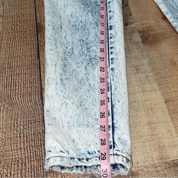 VTG 80's 90s Levi's Sz 0 Made in USA acid wash jeans - Picture 6 of 10